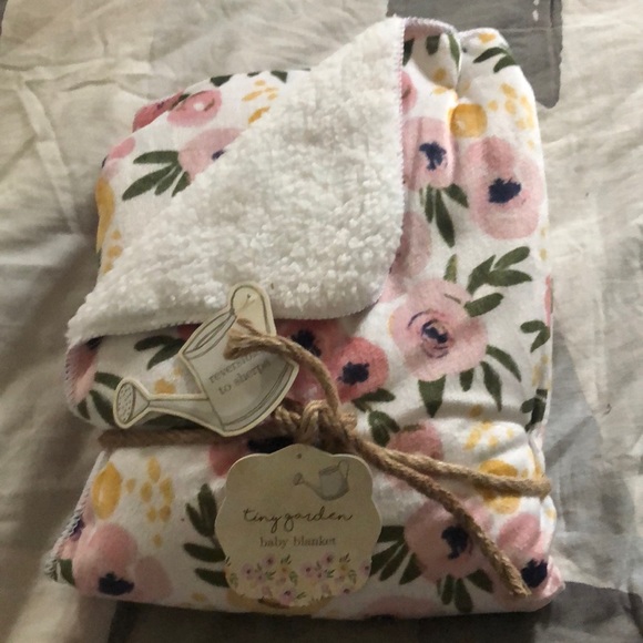 tiny garden baby blanket